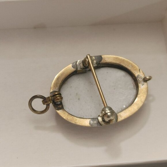 Victorian Antique Brooch Pendant Hand Painted Porcelain Portrait Gold Tone Oval - Picture 16 of 16